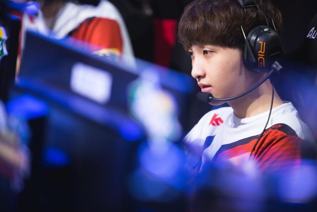 的悬念与期 的悬念与期